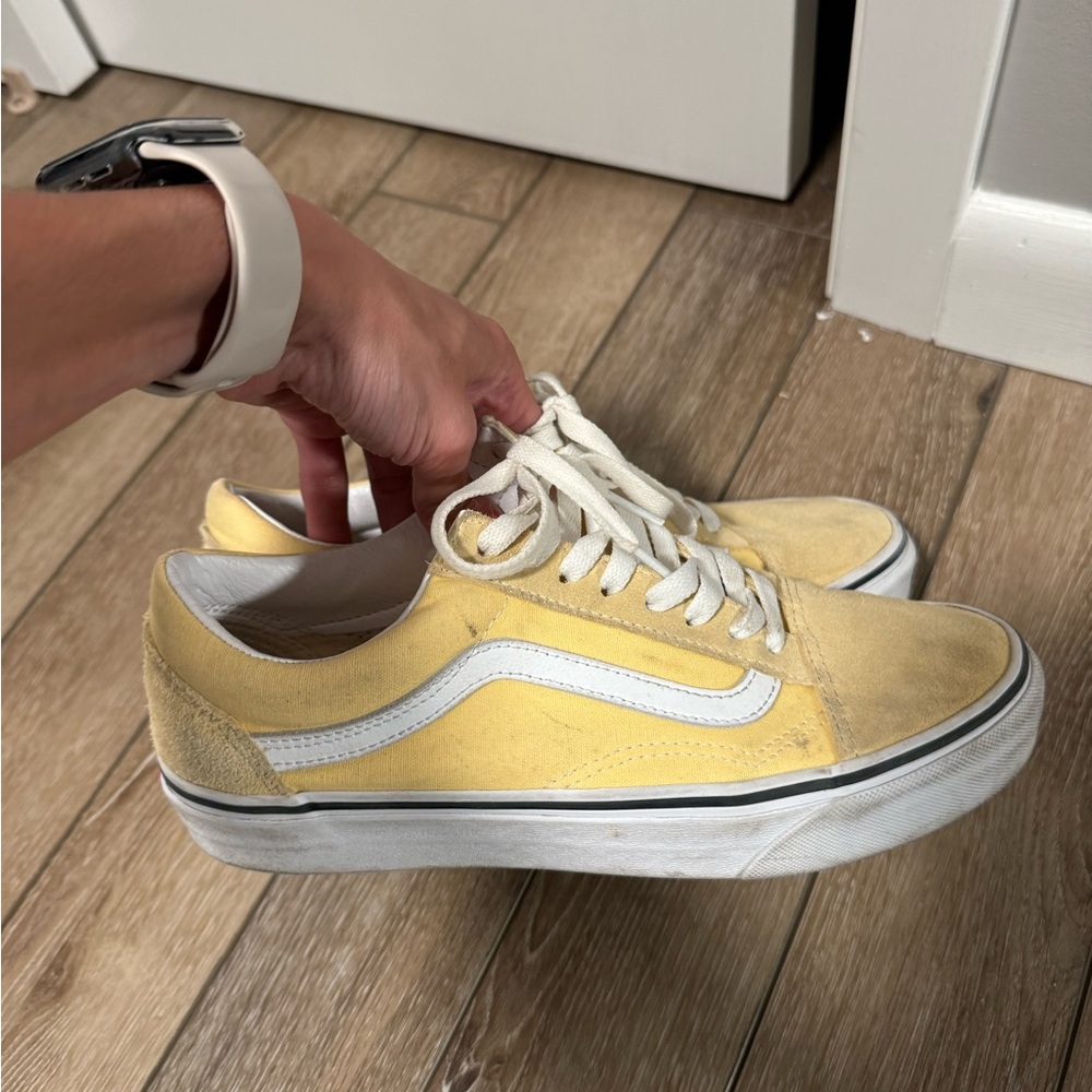 Old Skool Yellow Vans